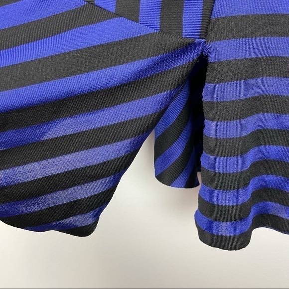 Zara Trafaluc Black Blue Asymetrical Ruffled Skirt Size Small. - Picture 3 of 5